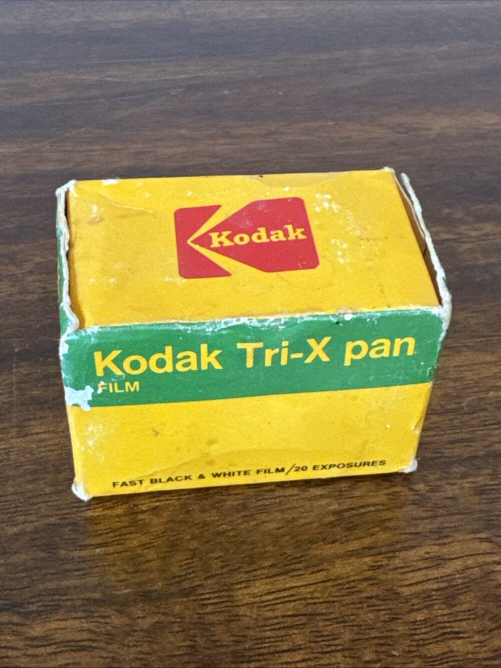 Vintage Kodak Tri-X Pan B&W TX 135-20 ~Sealed Box ~ Exp.12/1986